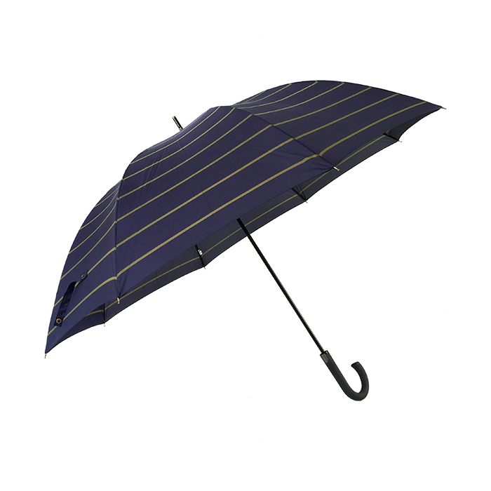 Golf umbrella features